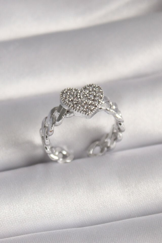 Pirinç Gümüş Renk Zirkon Taşlı Kalp Model Kadın Yüzük