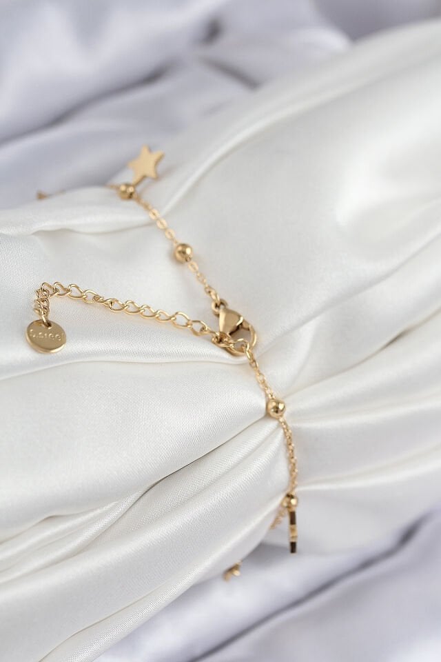 316L Çelik Sıralı Yonca Model Gold Renk Kadın Bileklik