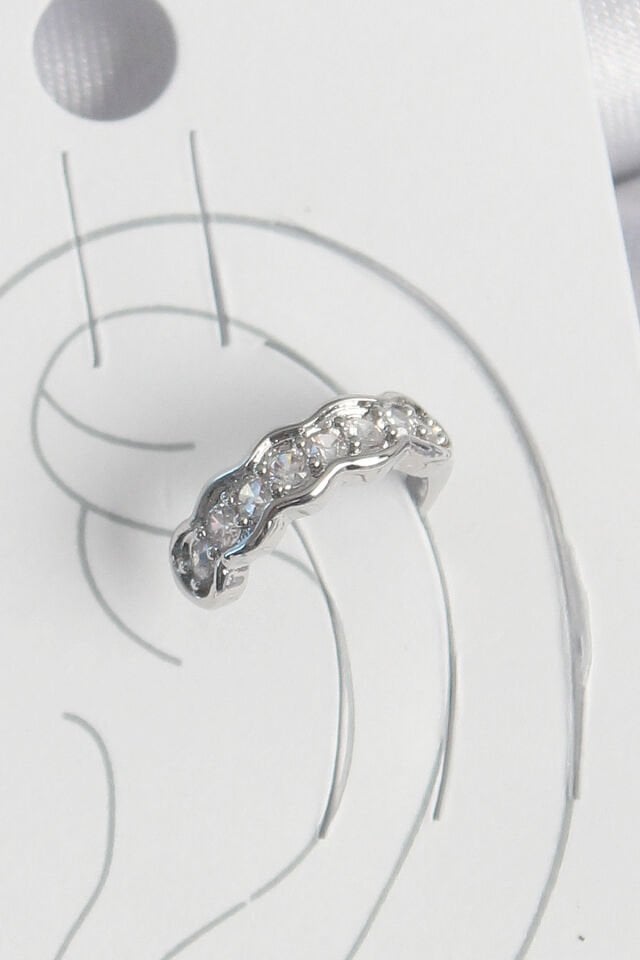 Pirinç Gümüş Renk Zirkon Taşlı Kıkırdak Model Kadın Küpe