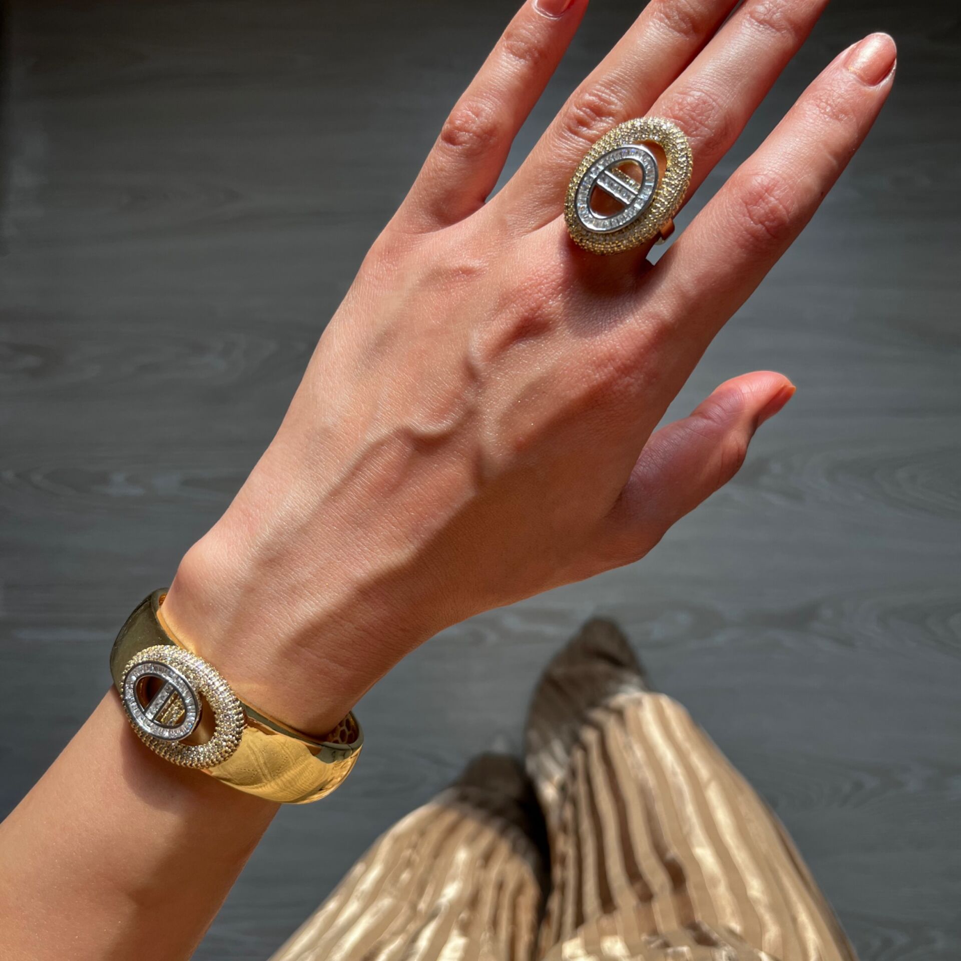 Parla Luxe Halo