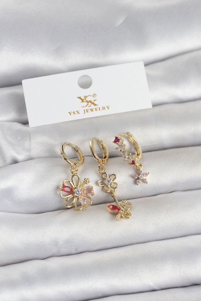 Pirinç Gold Renk Çiçek Model 3'lü Kadın Küpe