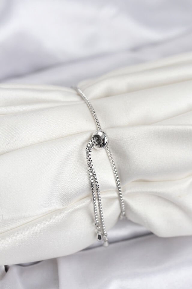 Göz Model Zirkon Taşlı Gümüş Renk Asansörlü Su Yolu Bileklik