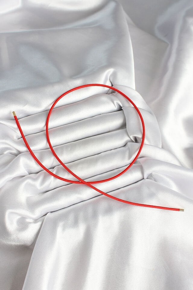 Mıknatıslı Kırmızı Renk Sarmal Kadın Bileklik