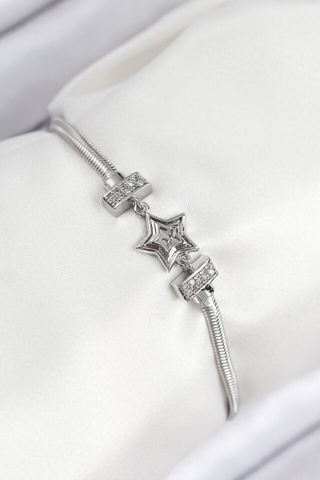 Pirinç Zirkon Taşlı Yıldız Model Gümüş Renk Kadın Bileklik