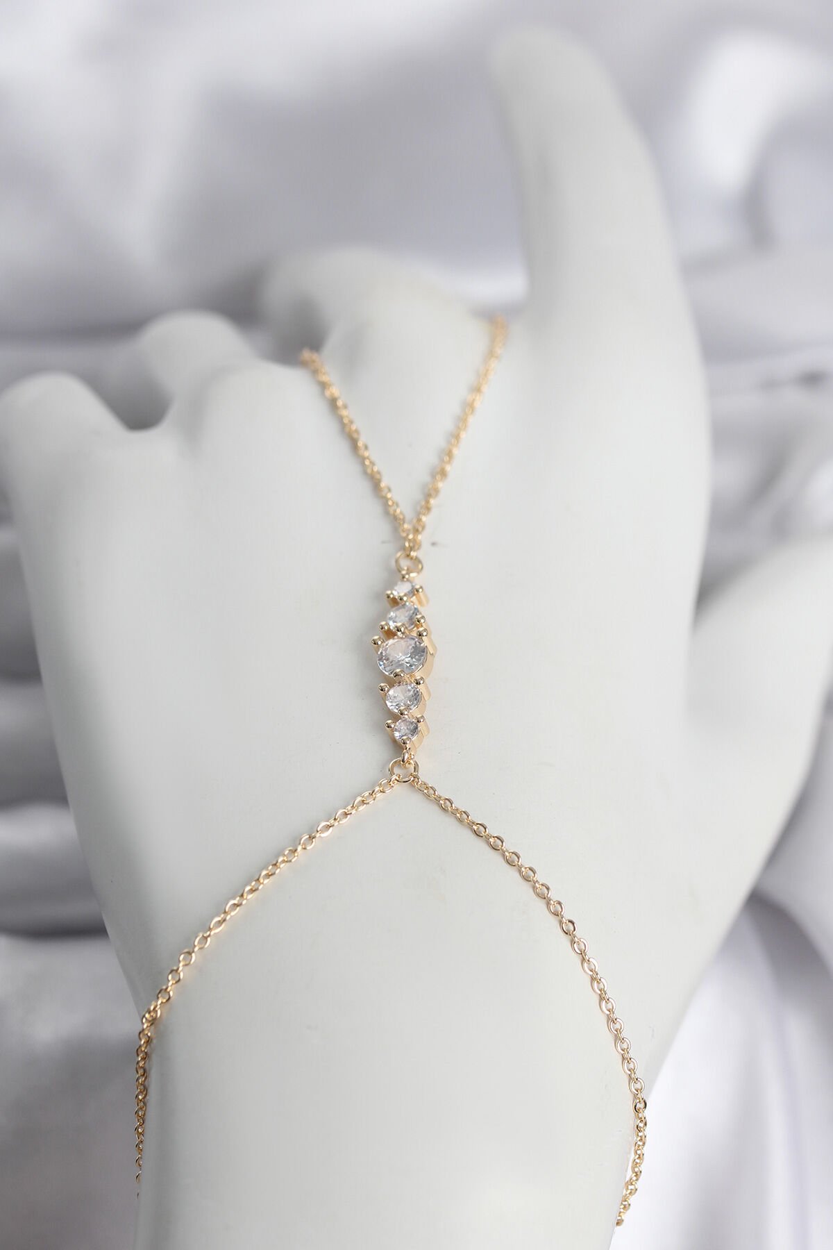 Pirinç Gold Renk Zirkon Taşlı Kadın Şahmeran