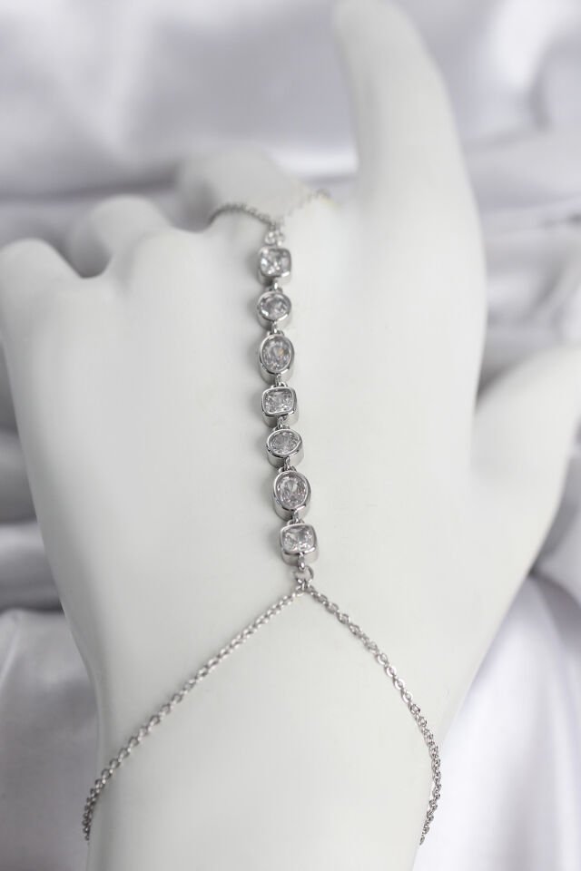 Pirinç Gümüş Renk Sıralı Zirkon Taşlı Kadın Şahmeran