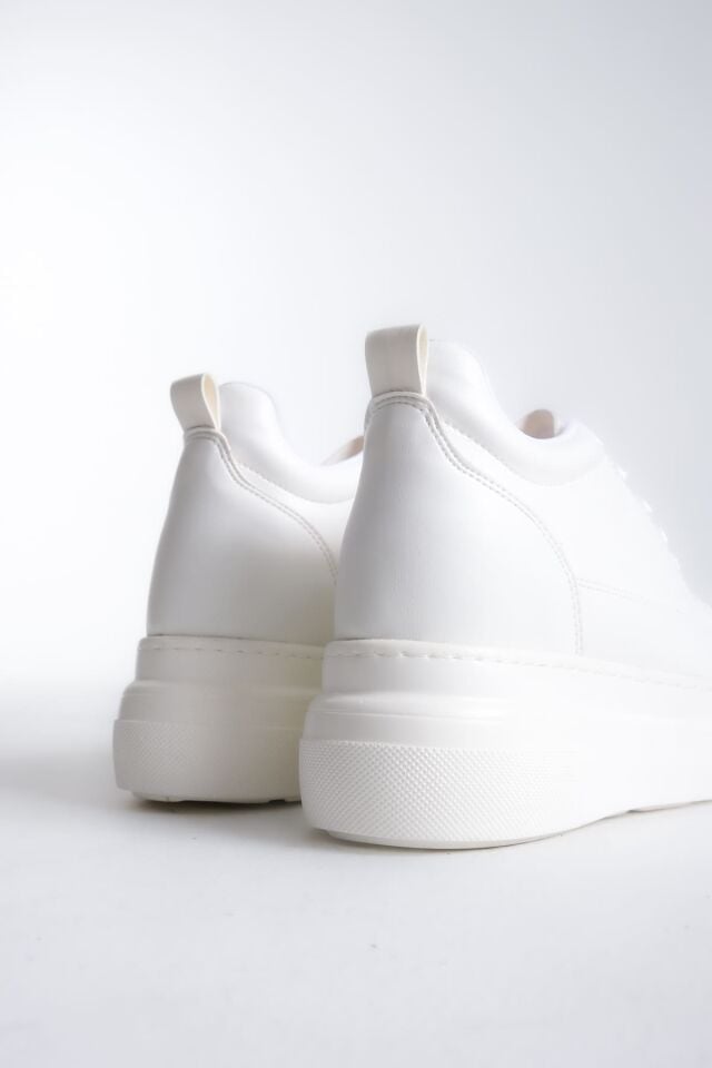 Kadın Gizli Topuk Beyaz Spor Ayakkabı