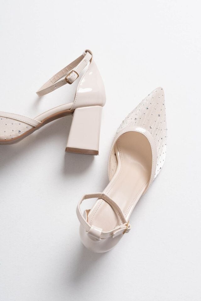 Tekstil Kumaş Taşlı Kadın Topuklu Ayakkabı TR08MS18B