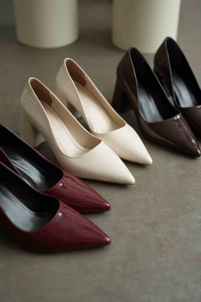 Bej Rugan Kadın Topuklu Ayakkabı TR08MS16E