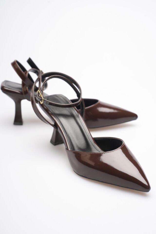 Acı Kahve Rugan Topuklu Ayakkabı TR03MS02E