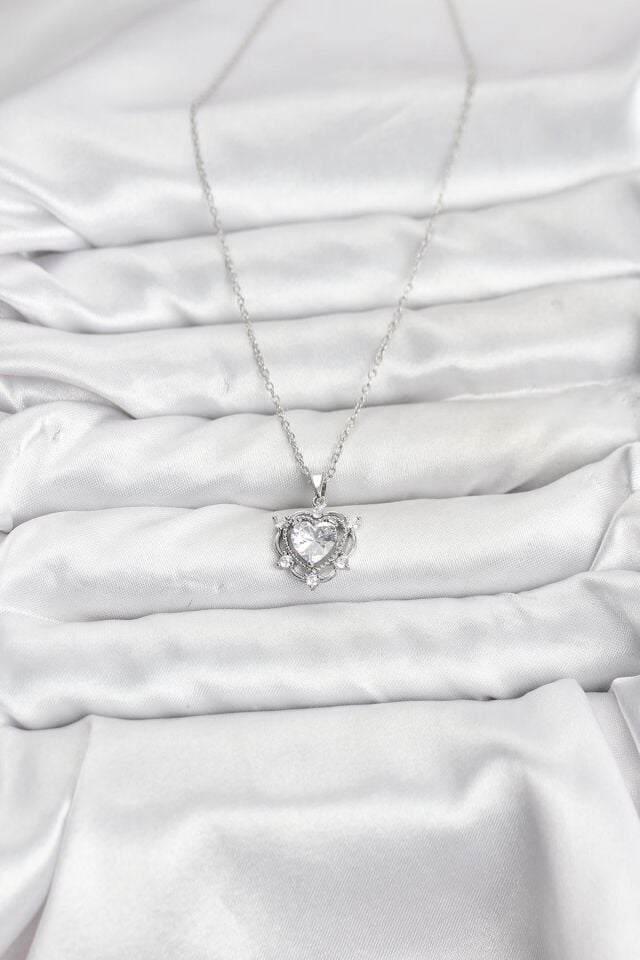 316L Çelik Zincir Gümüş Renk Kalp Model Zirkon Taşlı Kadın Kolye