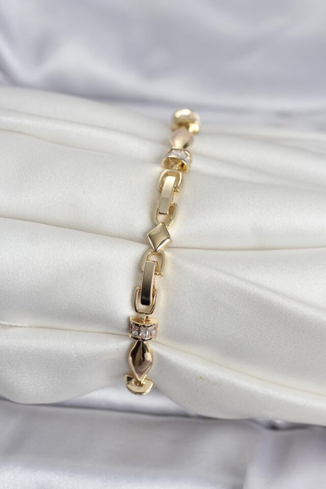 Pirinç Gold Renk Sütun Model Kadın Bileklik