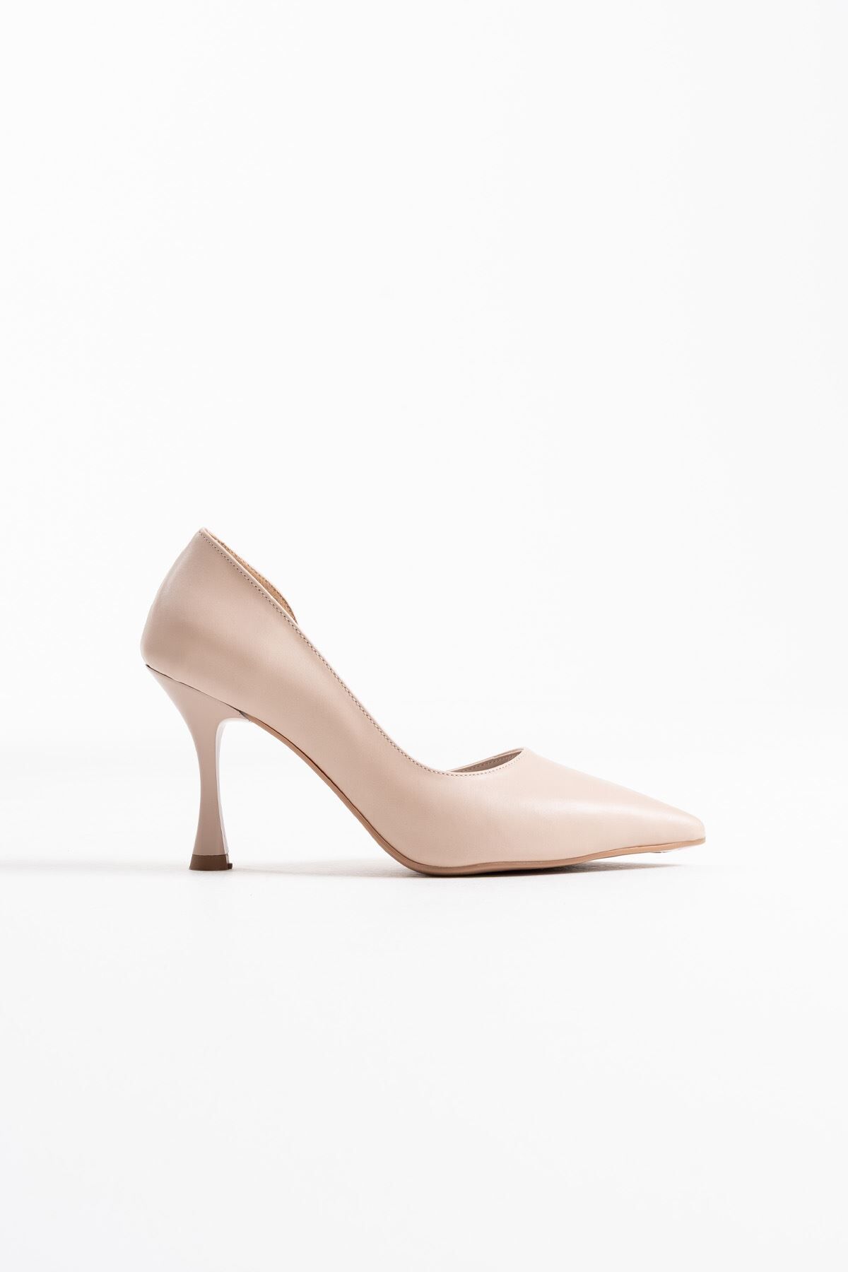 Kadın Bej Cilt Topuklu Ayakkabı TR08MS45P