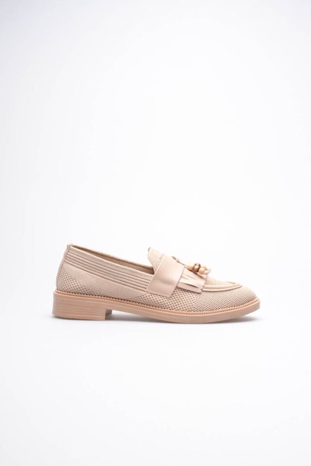 Kadın Bej Boncuk Püsküllü Günlük Kısa Topuklu Ayakkabı TR30MS01B