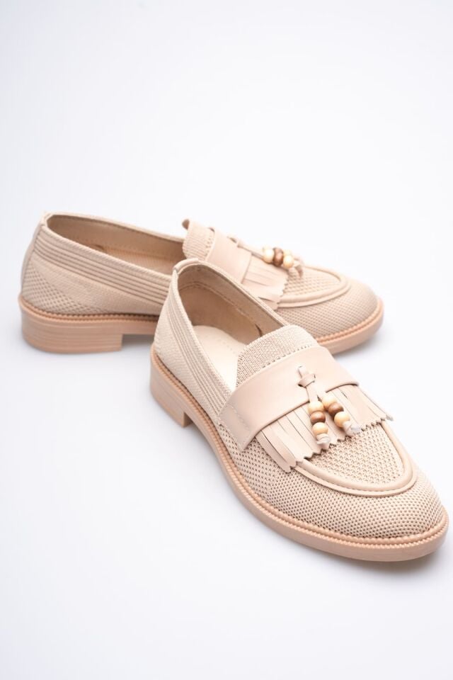 Kadın Bej Boncuk Püsküllü Günlük Kısa Topuklu Ayakkabı TR30MS01B