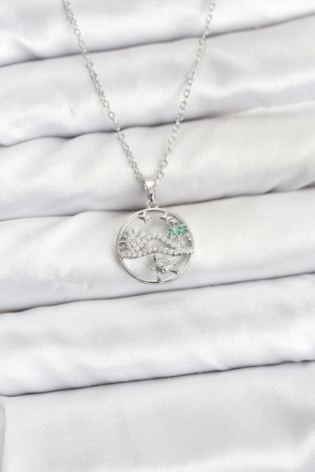 316L Çelik Zincir Gümüş Renk Şans Kolyesi Model Zirkon Taşlı Kadın Kolye