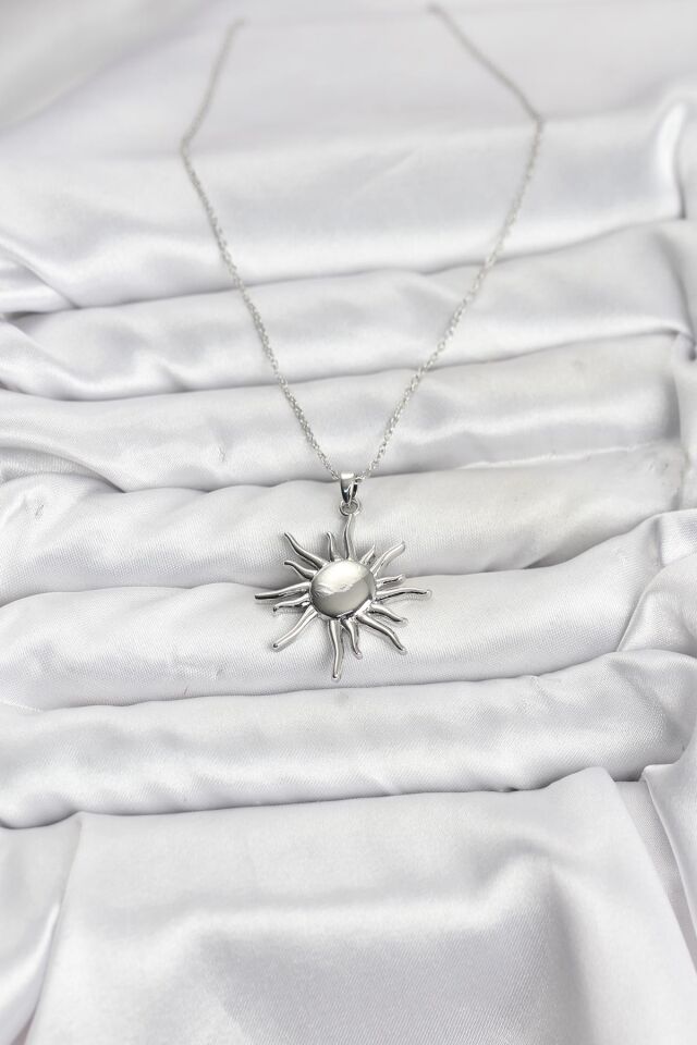 316L Çelik Zincir Gümüş Renk Güneş Model Kadın Kolye