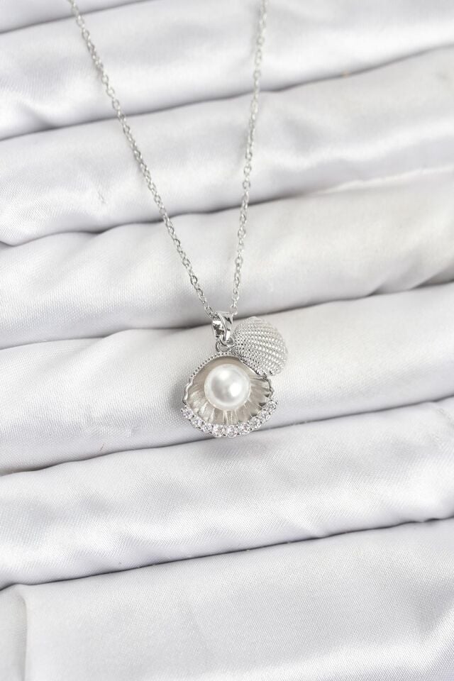 316L Çelik Zincir Gümüş Renk İncili Deniz Kabuğu Model Zirkon Taşlı Kadın Kolye