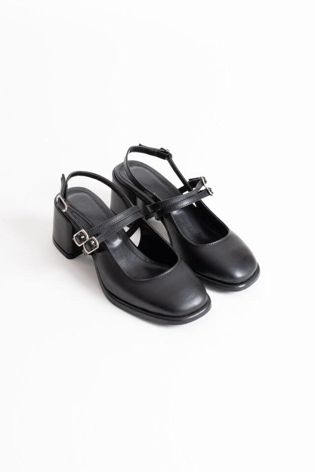 Siyah Cilt Kadın Topuklu Ayakkabı TR02MS03C