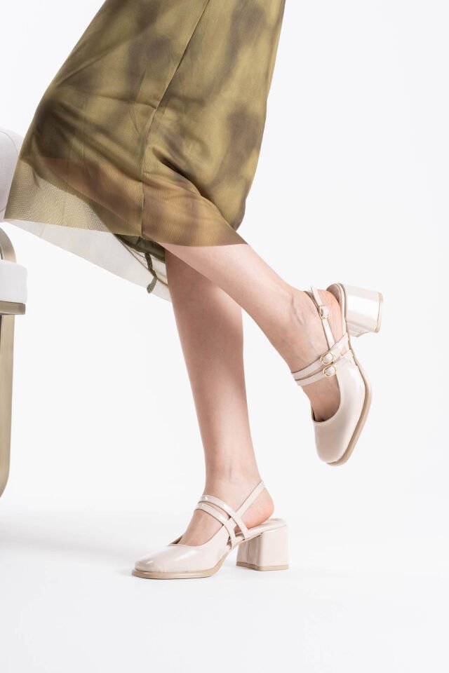 Bej Rugan Kadın Topuklu Ayakkabı TR02MS03B