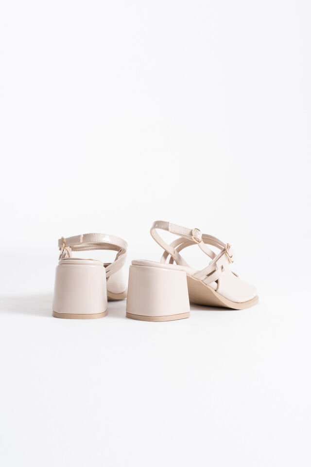 Bej Rugan Kadın Topuklu Ayakkabı TR02MS03B