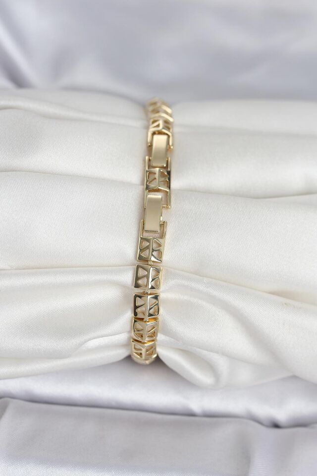 Xuping Zirkon Taşlı Gold Renk Kadın Bileklik