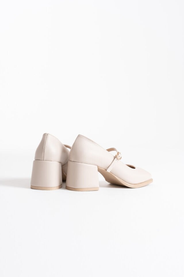 Bej Rugan Kadın Topuklu Ayakkabı TR02MS02B