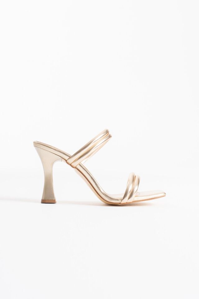 Kadın Altın Topuklu Terlik TR20MY20E