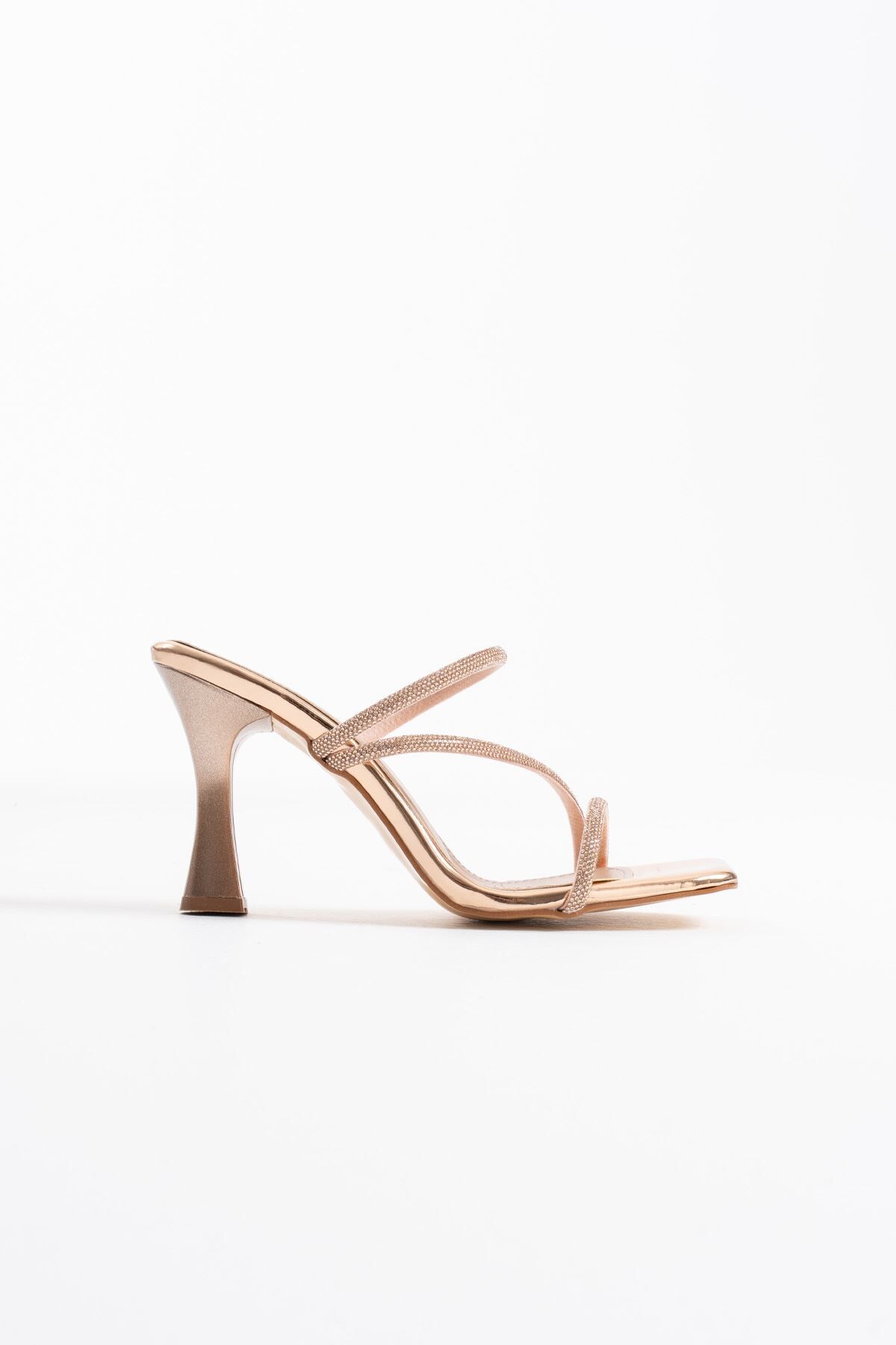 Altın Taşlı Topuklu Kadın Terlik TR20MY04G