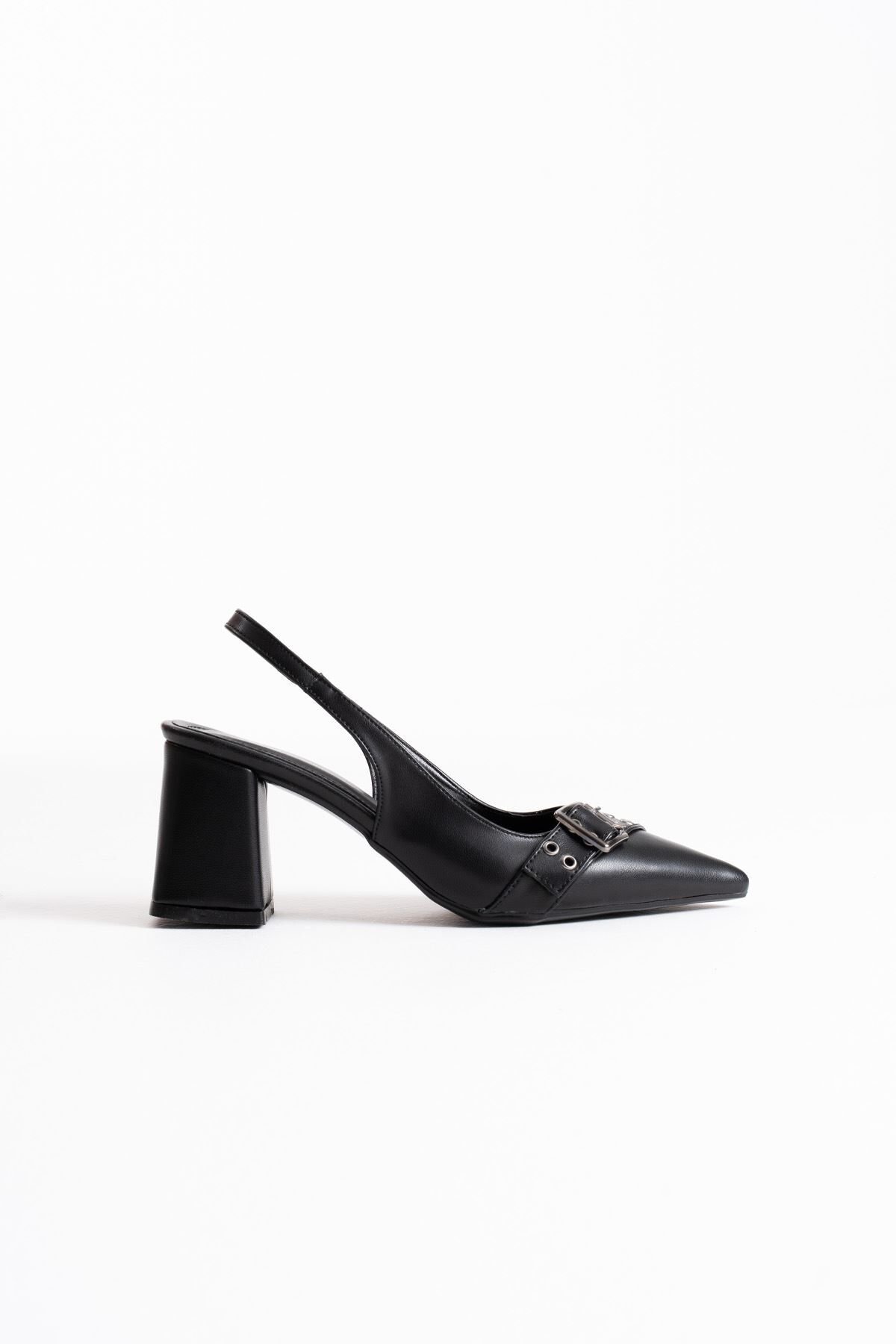 Siyah Cilt Kadın Topuklu Ayakkabı TR08MS07D