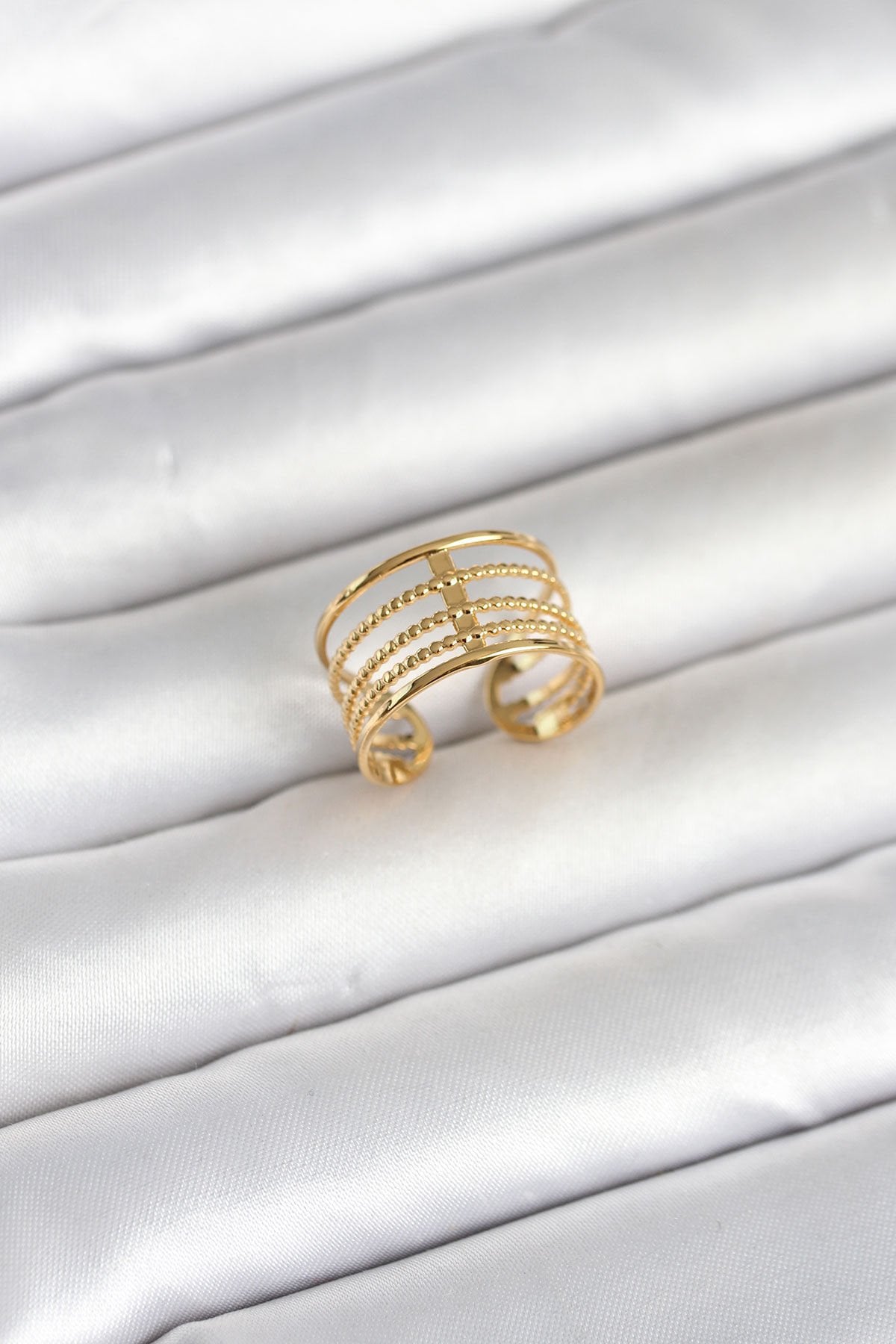 316L Çelik Gold Renk Vintage Model Kadın Yüzük