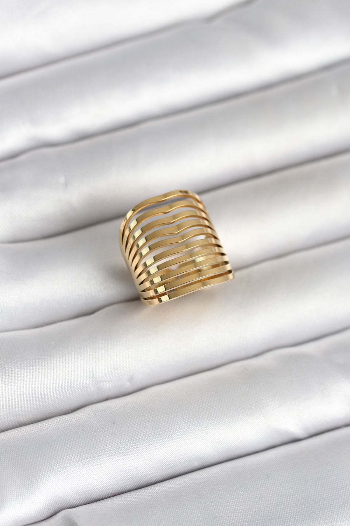 316L Çelik Gold Renk Plaka Model Kadın Yüzük