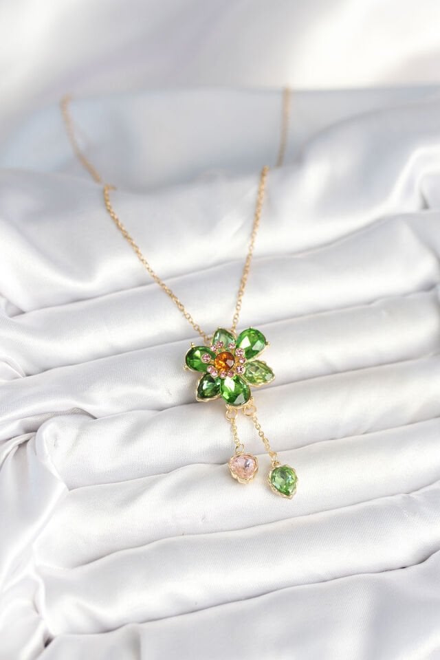 316L Çelik Zincir Gold Renk Çiçek Model Sallantılı Kadın Kolye