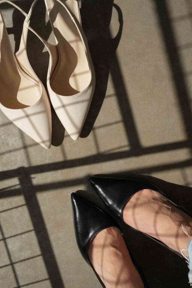 Kadın Bej Saten Topuklu Ayakkabı TR08MS08B