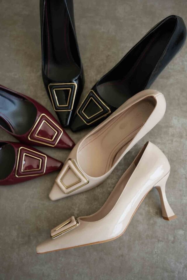 Kadın Bordo Rugan Ayakkabı TR08MS09C