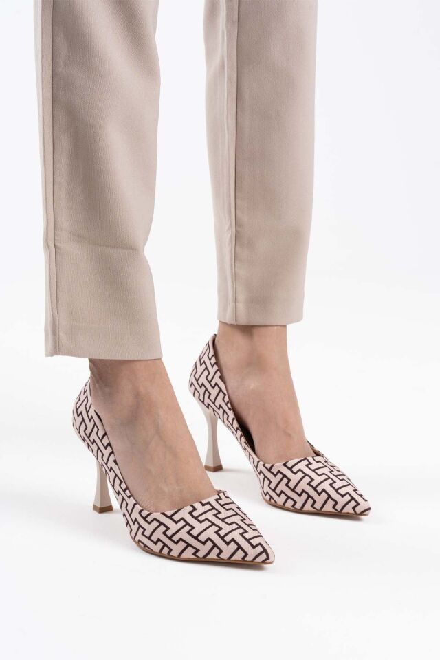 Kadın Bej Desenli Stiletto TR08MS12B