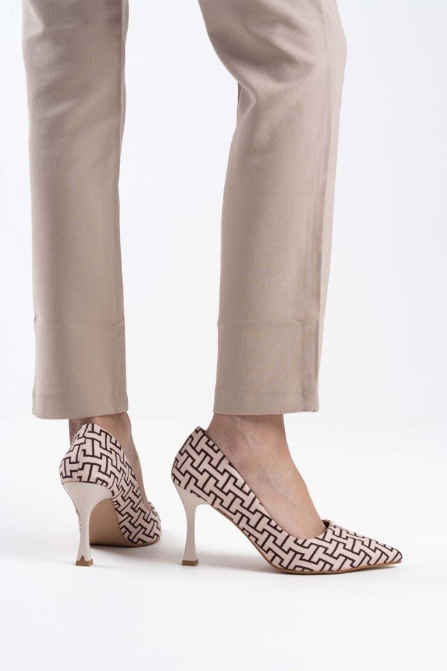 Kadın Bej Desenli Stiletto TR08MS12B