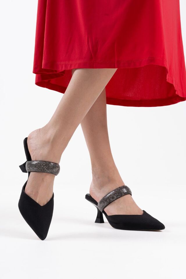 Topuklu Siyah Kadın Terlik TR08MS13A