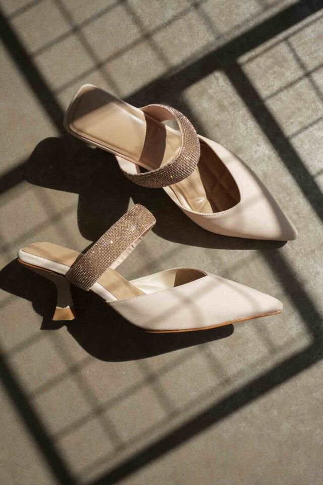 Topuklu Bej Kadın Terlik TR08MS13B