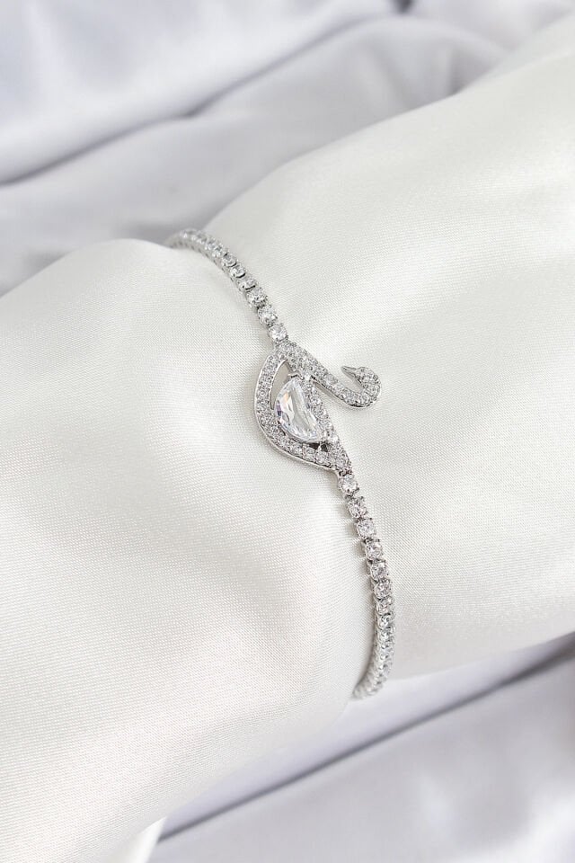 Pirinç Gümüş Renk Zirkon Taşlı Kuğu Model Kadın Bileklik