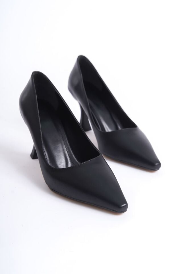 Kadın Mat Siyah Stiletto TR08MS27H