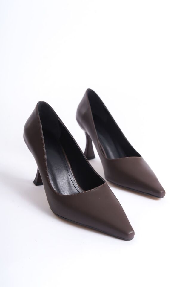 Kadın Mat Acı Kahve Stiletto TR08MS27L
