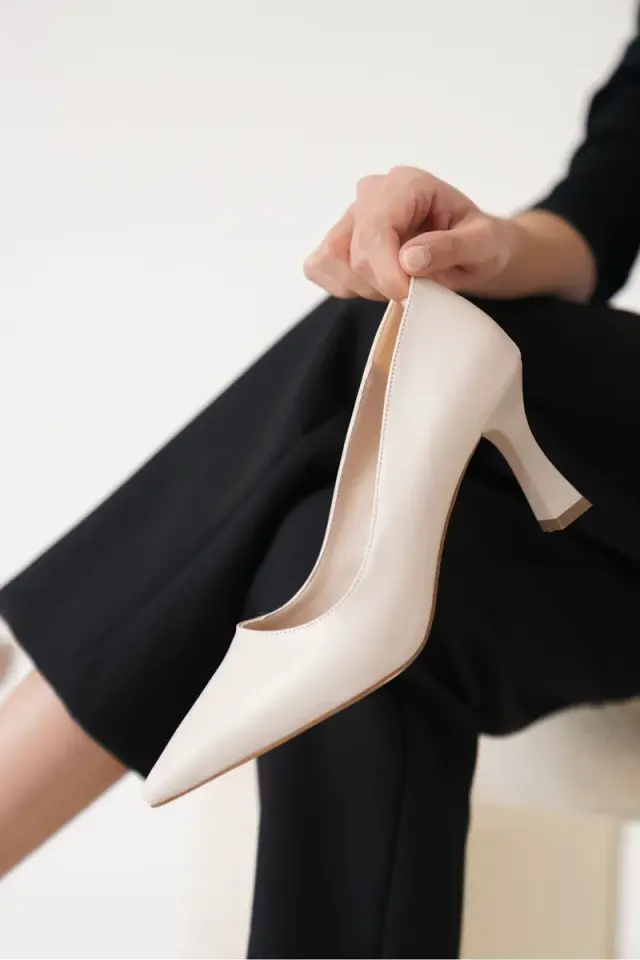 Kadın Bej Stiletto TR12MS06D