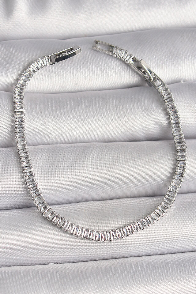 Pirinç Gümüş Renk Zirkon Taşlı Su Yolu Model Kadın Bileklik