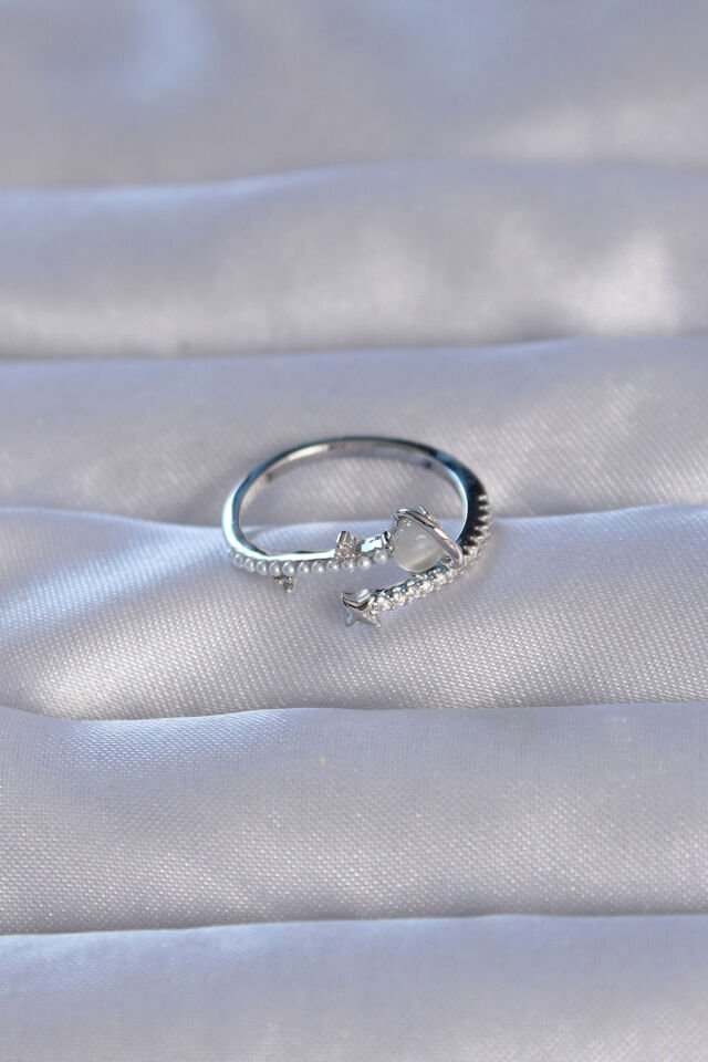 Pirinç Gümüş Renk Zirkon Taşlı İncili Satürn Model Ayarlanabilir Yüzük