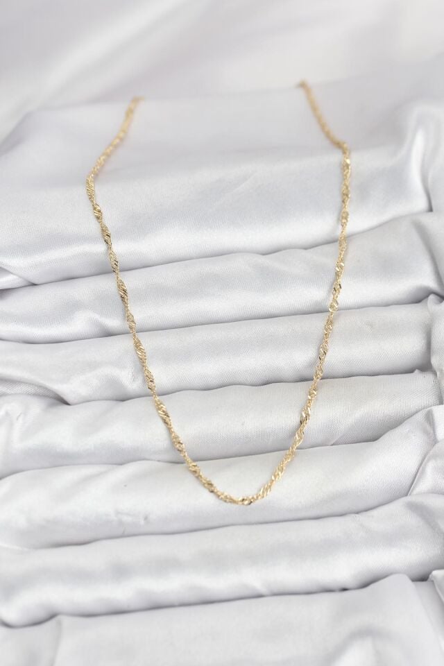 CM 14K Gold Renk Yassı Burgulu Model Kadın Kolye