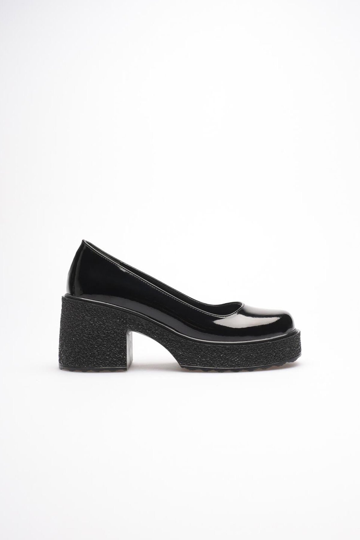 Kadın Siyah Rugan Günlük Ayakkabı TR06MS04A