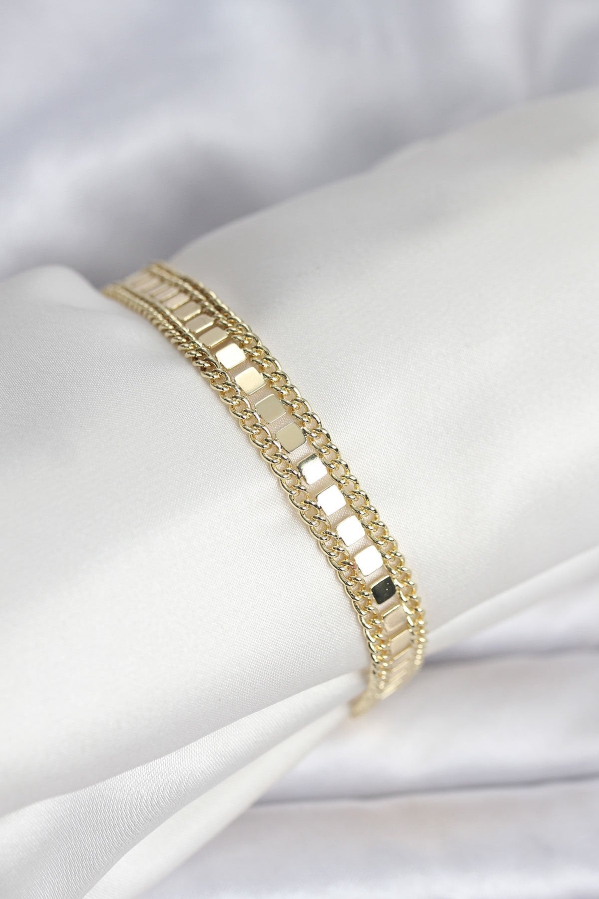 316L Çelik Gold Renk Pullu Zincir Model Kadın Bileklik