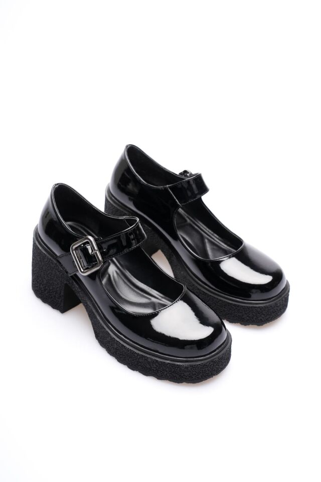 Kadın Siyah Rugan Günlük Ayakkabı TR06MS05A