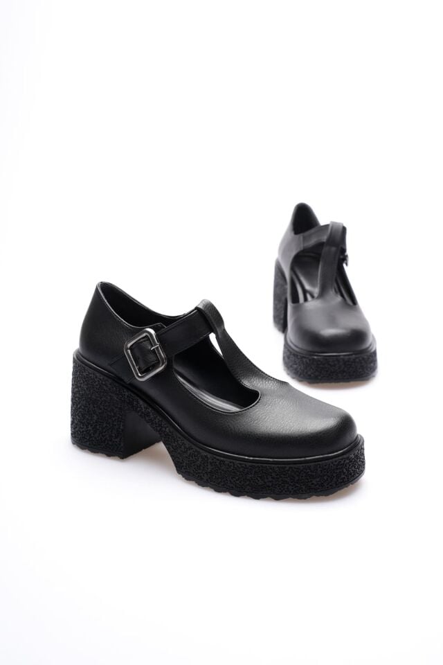 Kadın Siyah Günlük Ayakkabı TR06MS06A